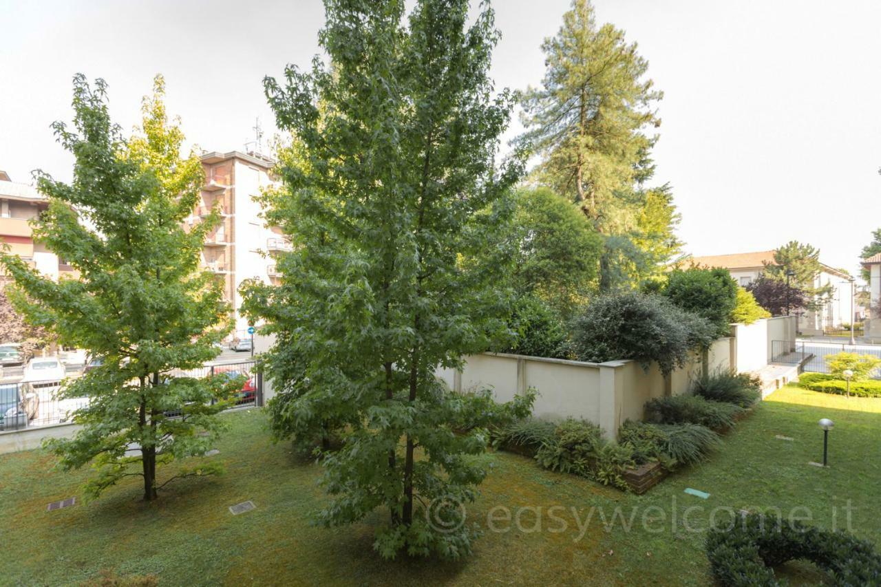 Easy Welcome Casa Rosada Apartment Nova Milanese ภายนอก รูปภาพ